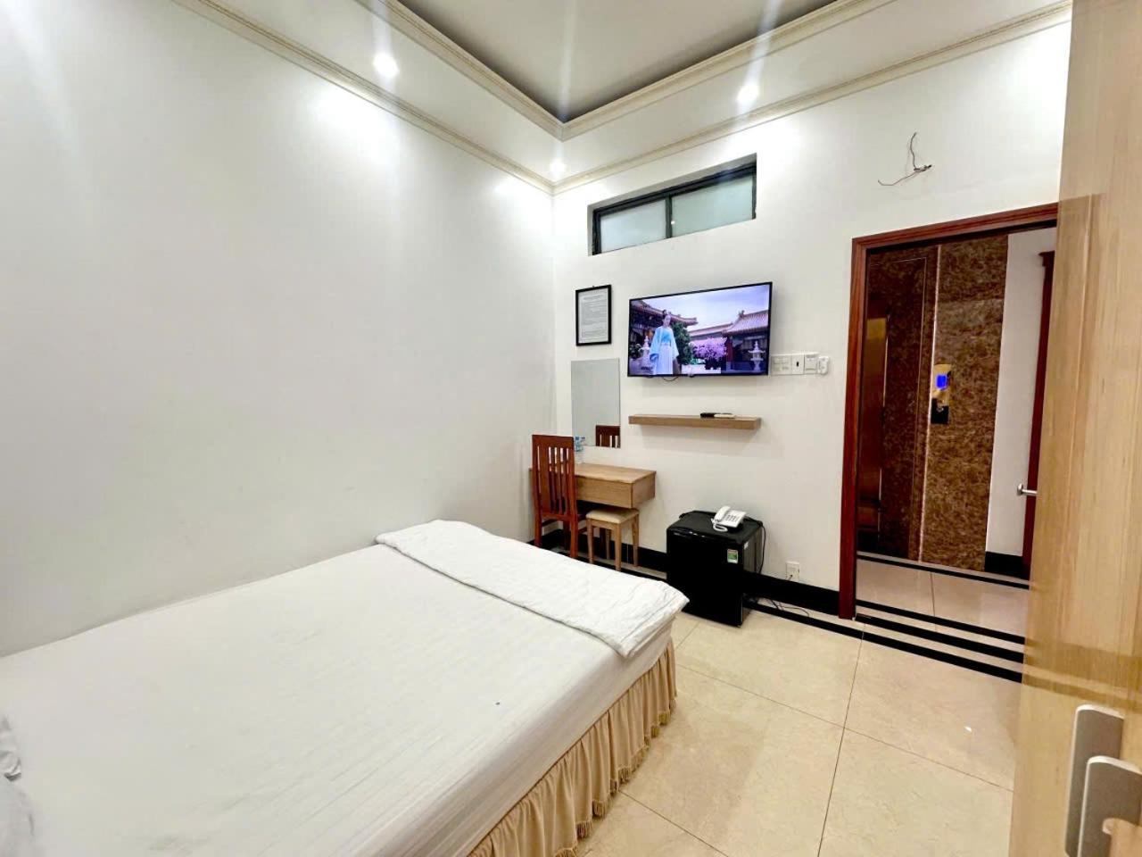 Hotel Phụng Hoàng Vũ Bac Lieu Esterno foto