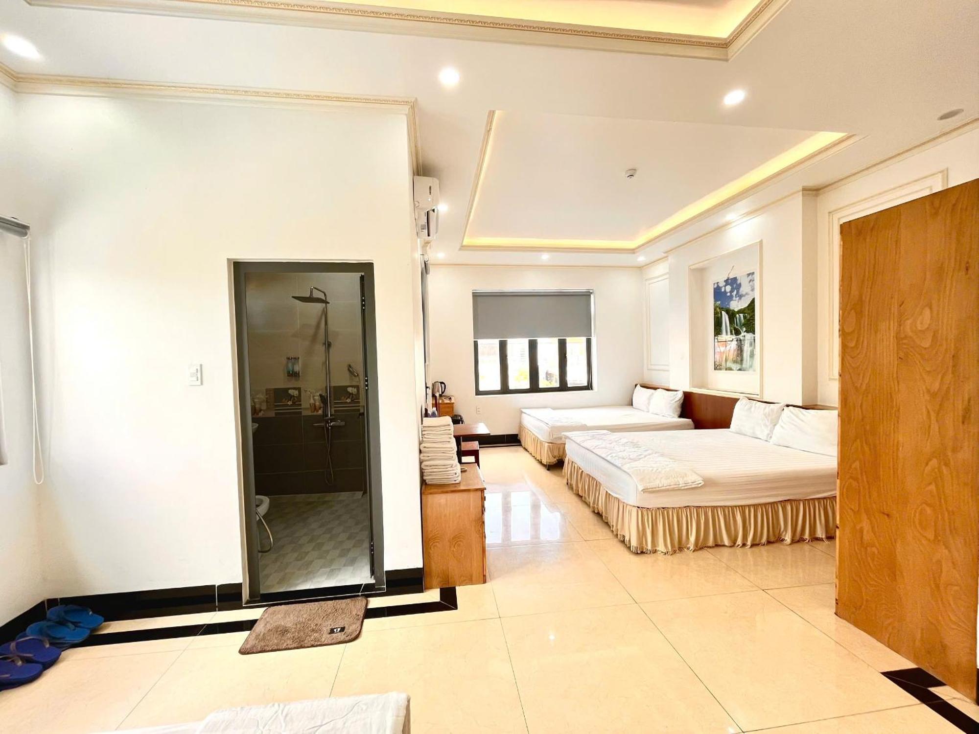 Hotel Phụng Hoàng Vũ Bac Lieu Esterno foto