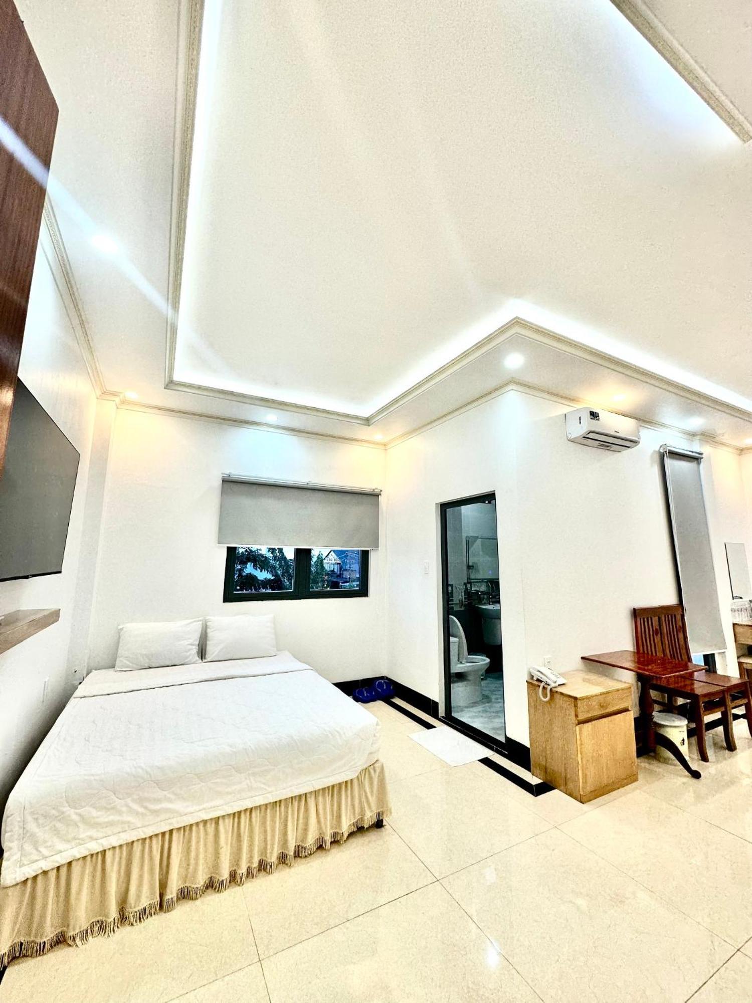 Hotel Phụng Hoàng Vũ Bac Lieu Esterno foto