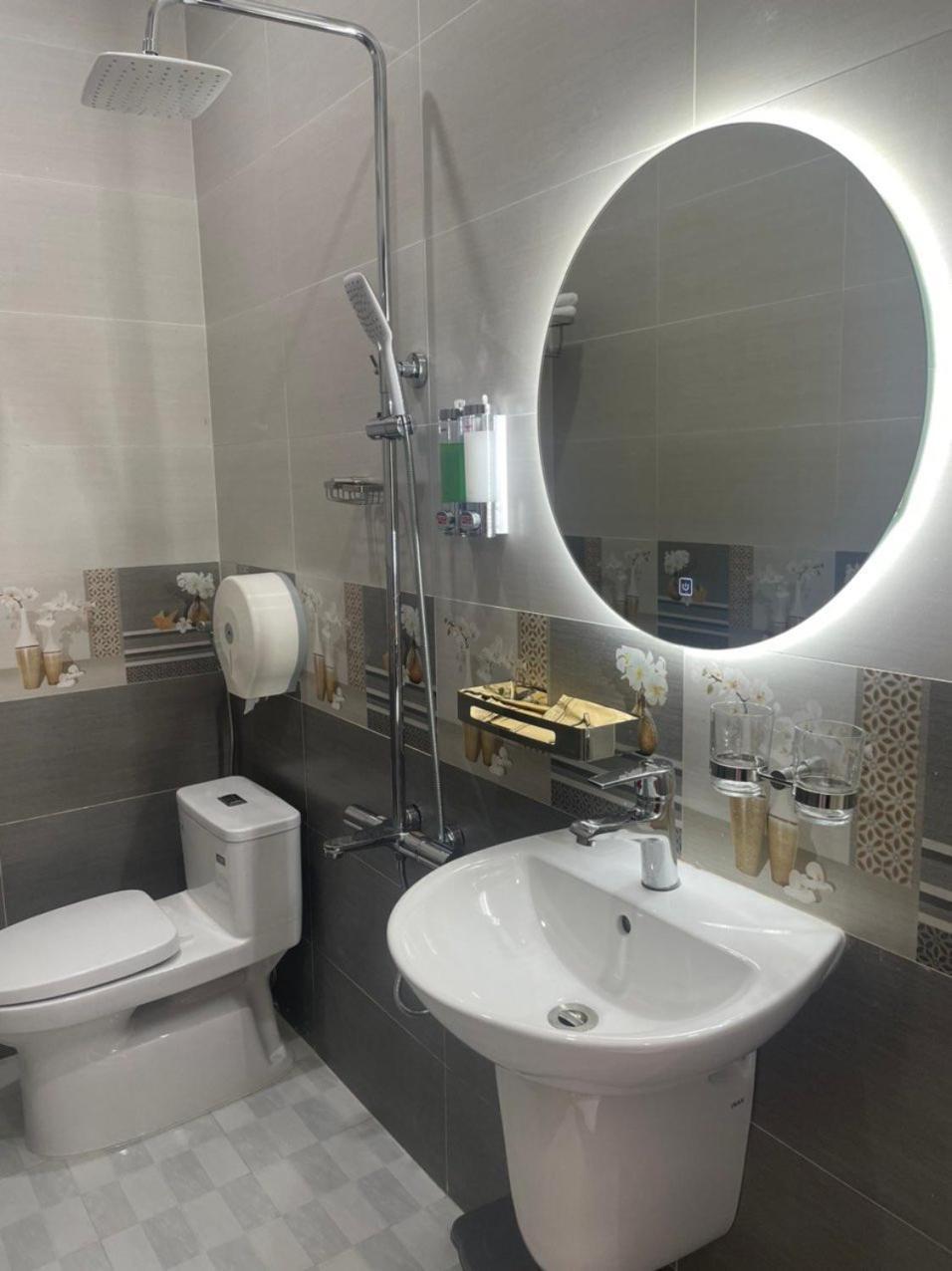 Hotel Phụng Hoàng Vũ Bac Lieu Esterno foto